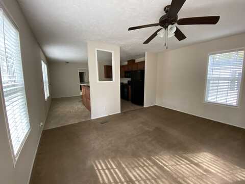 13475 Pinewood Drive, Grand Haven, MI 49417