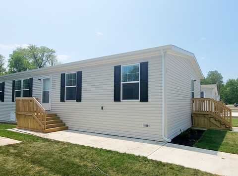 12340 Pine Cone Dr., Middlebury, IN 46540