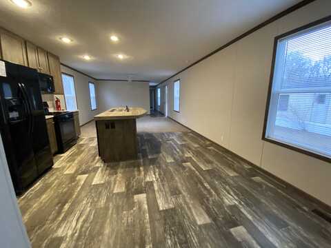 14482 Mapletree Lane, Grand Haven, MI 49417