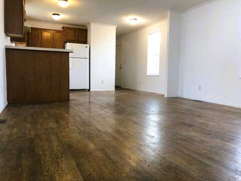 1253 DORRE DR, Troy, MI 48083