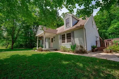 1857 Patton Hill, Chillicothe, OH 45601