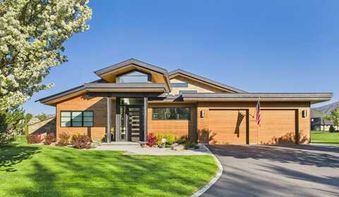 42 Streamside Dr, Blaine County, ID 83333