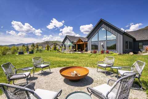 1530 Appaloosa Rd, Hailey, ID 83333