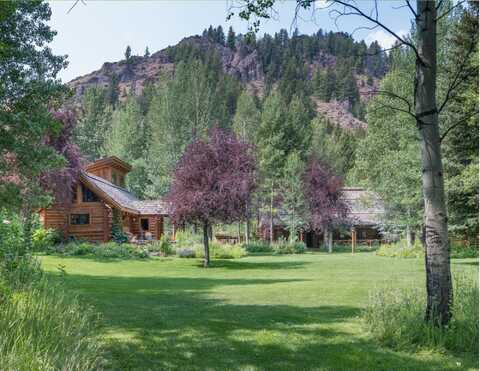 130 Black Bear Rd, Blaine County, ID 83340