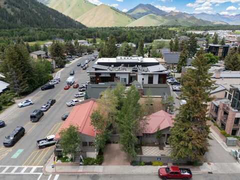 111 E 6th Ave, Ketchum, ID 83340