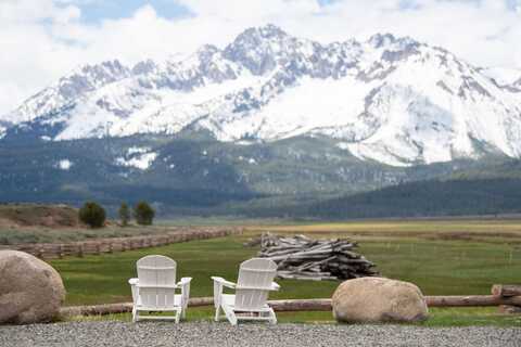 955 Eva Falls Ave, Stanley, ID 83278