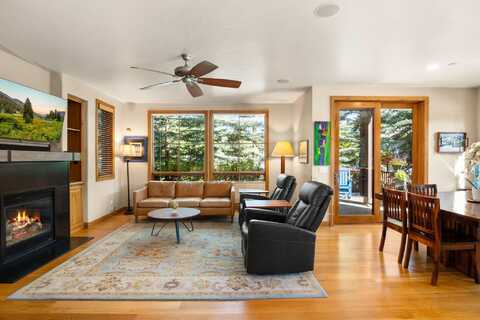 371 W River St, Ketchum, ID 83340