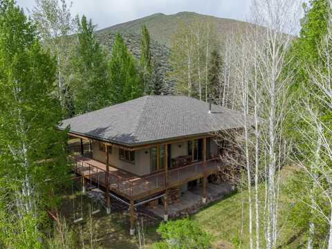 214 Crazy Horse Dr, Blaine County, ID 83333