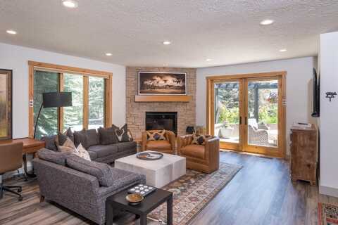 2836 Summit II Condo Dr, Sun Valley, ID 83353