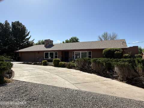 3742 E Lake Shore Drive, Rimrock, AZ 86335