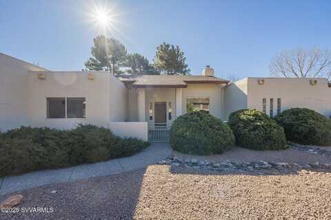 130 Fairway Oaks Lane, Sedona, AZ 86351