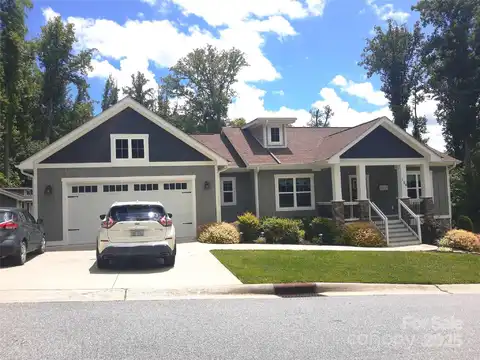 156 Olivet Lane, Fletcher, NC 28732