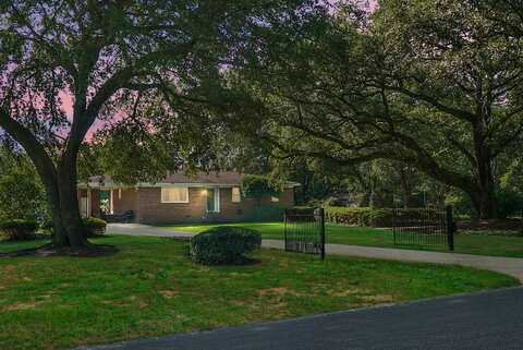 4428 Maple Ridge Road, Walterboro, SC 29488