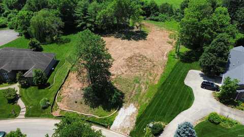 132 Lakwood Drive Drive, Vincennes, IN 47591