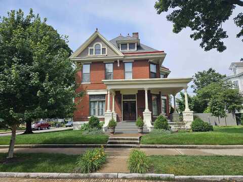 723 SE First Street, Evansville, IN 47713
