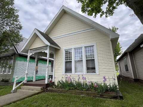 607 N 10th Street, Vincennes, IN 47591