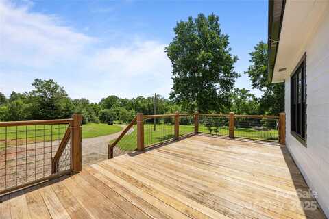 221 John C Logan Road, Rutherfordton, NC 28139