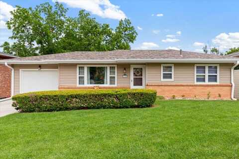 105 ZENITH Drive, COUNCIL BLUFFS, IA 51503
