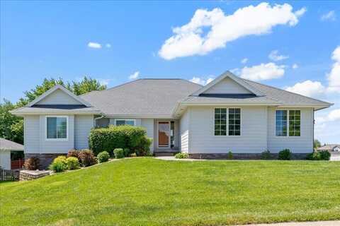 4105 GLADBROOK Drive, COUNCIL BLUFFS, IA 51503