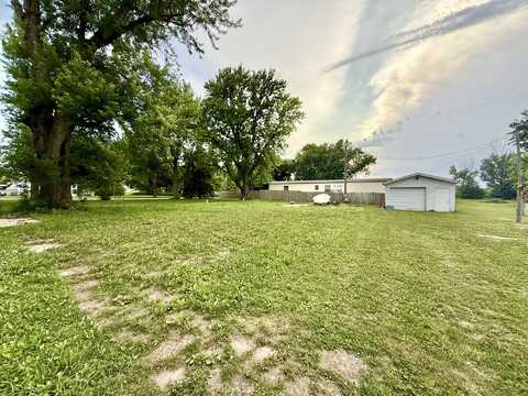 205 GLEASON Avenue, PACIFIC JCT, IA 51561