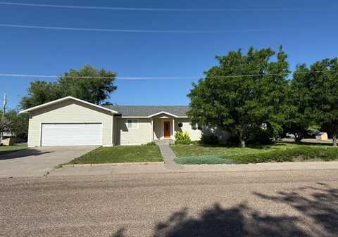 701 Kachina Street, Ulysses, KS 67880