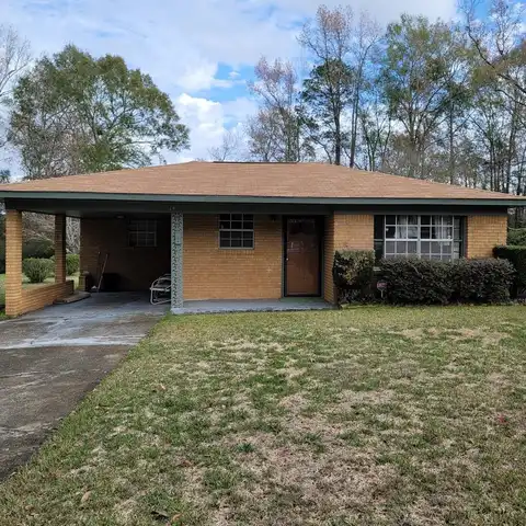 860 N Cherry St, Magnolia, MS 39652