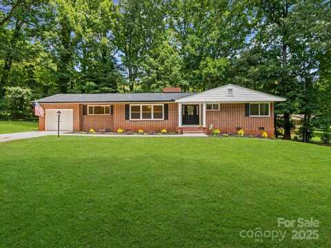 1123 Timberlane Drive, Lincolnton, NC 28092