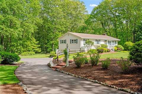 70 High Ridge Drive, Cumberland, RI 02864