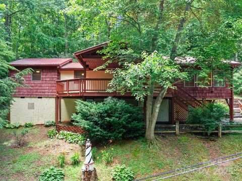 125 Heartland Lane, Burnsville, NC 28714