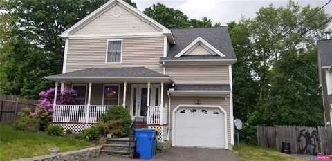 27 Amber Place, Waterbury, CT 06705