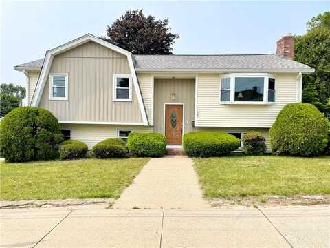 154 Aylsworth Avenue, Woonsocket, RI 02895