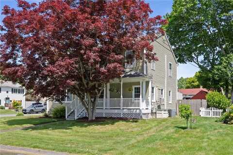 30 Sophia Drive, Warwick, RI 02886