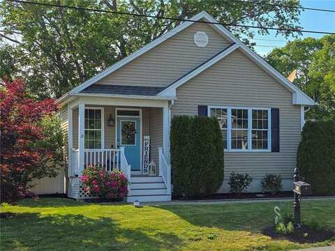 30 Bloomfield Street, Seekonk, MA 02771