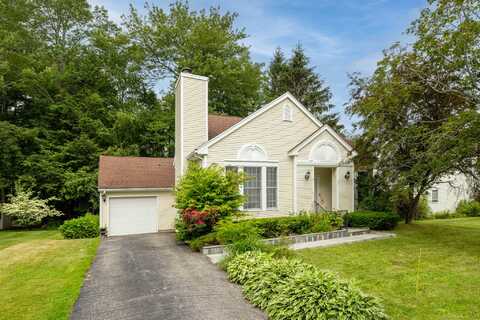 27 Ascot Lane, Torrington, CT 06790