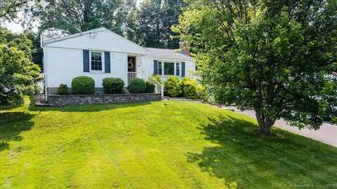 60 Davenport Road, West Hartford, CT 06110