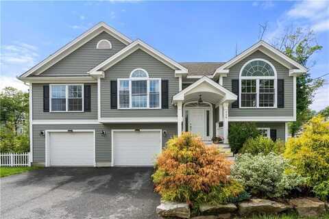 228 Morse Avenue, Woonsocket, RI 02895