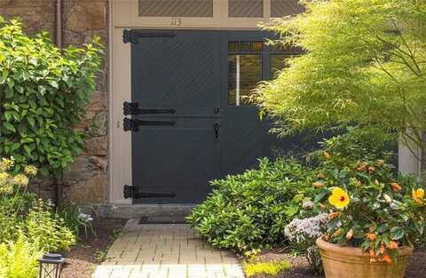 113 Coggeshall Avenue, Newport, RI 02840