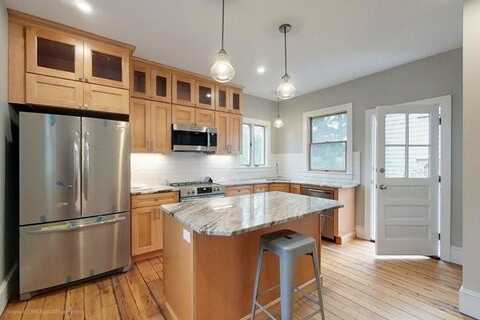 19 John Street, Newport, RI 02840