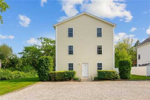 11 Oswego Trail, Narragansett, RI 02882
