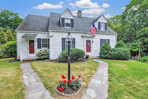 3 Wheeler Drive, Trumbull, CT 06611