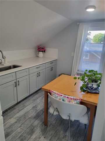 12 Tyler Street, Newport, RI 02840