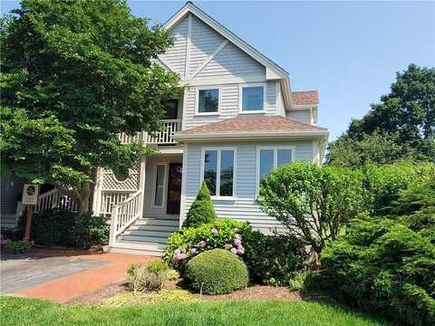 15 Hammersmith Road, Newport, RI 02840