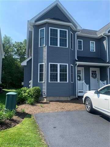 20 Winston Way, Johnston, RI 02919