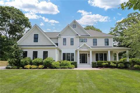 2 Bluemead Farm Lane, Barrington, RI 02806