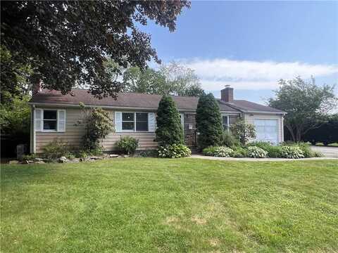 90 Landis Drive, Warwick, RI 02818