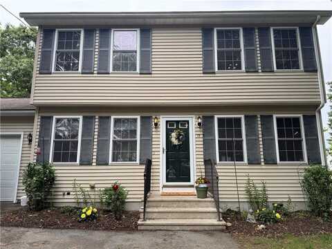 17 Chester Avenue, Warwick, RI 02889