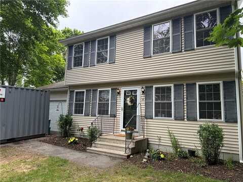 17 Chester Avenue, Warwick, RI 02889