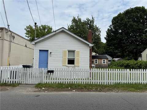 12 Sherbourne Avenue, Swansea, MA 02777