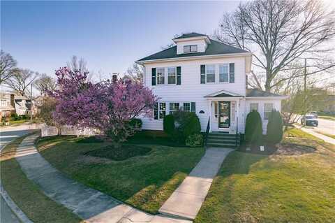 83 Lyndon Road, Cranston, RI 02905