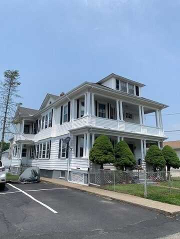 17 Brown Street, East Providence, RI 02914